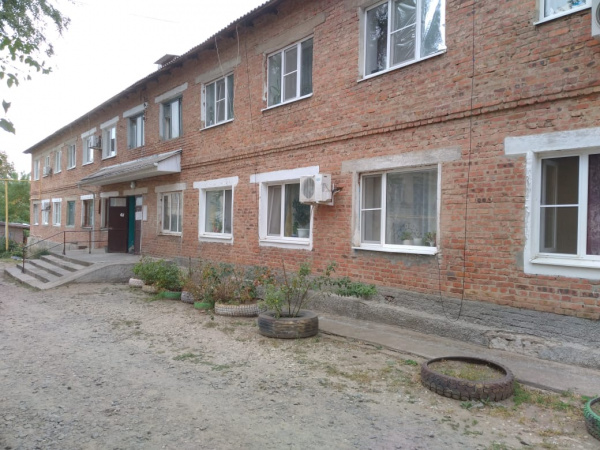Комната в коммуналке; 27,7м2; 1/2