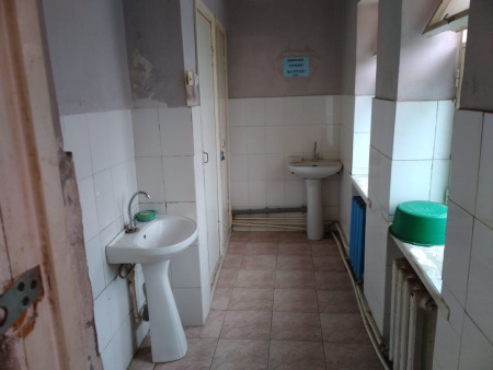 Комната в коммуналке; 27,7м2; 1/2